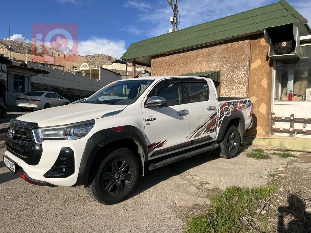 تويوتا هايلوكس